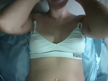 girl Scandalous Cam Girls - Unleash Your Wild Side! with mollyharttt