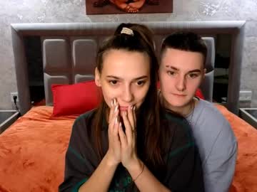 couple
        lindabryantt cam image #8047