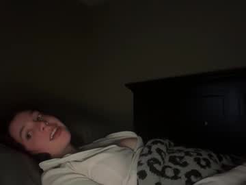 girl Scandalous Cam Girls - Unleash Your Wild Side! with mia_camlover